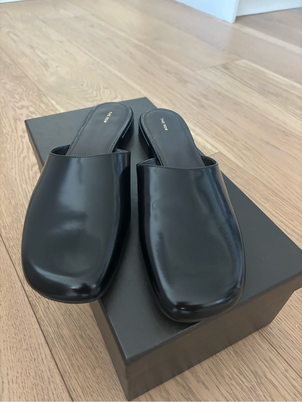 NEW: The Row Penelope Mule - Picture 5 of 7